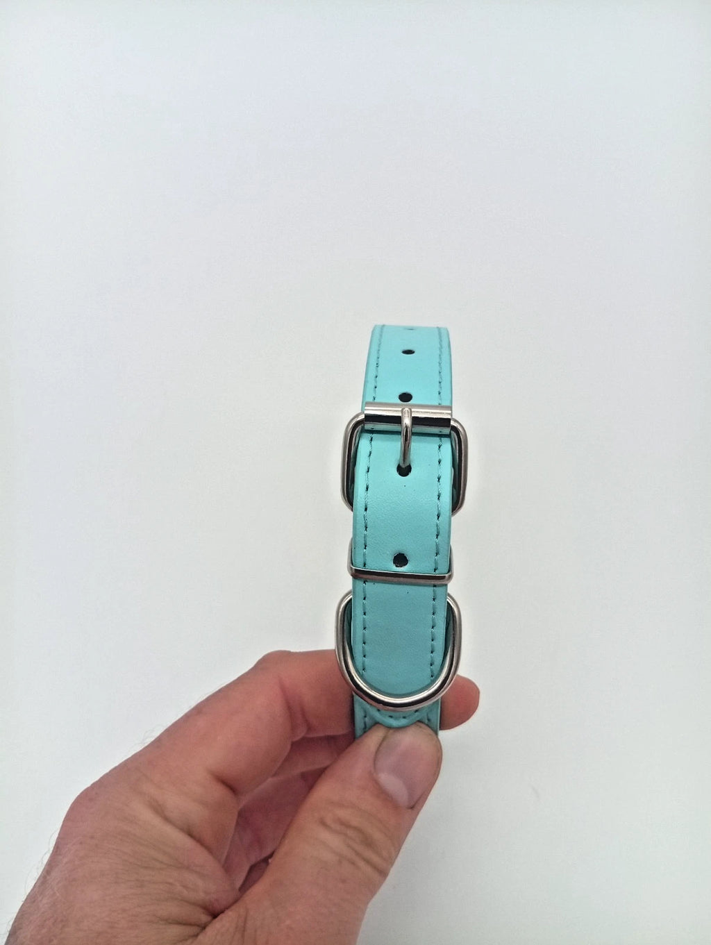 Collier ajustable bleu clair – boucle & anneau métal – 40 cm