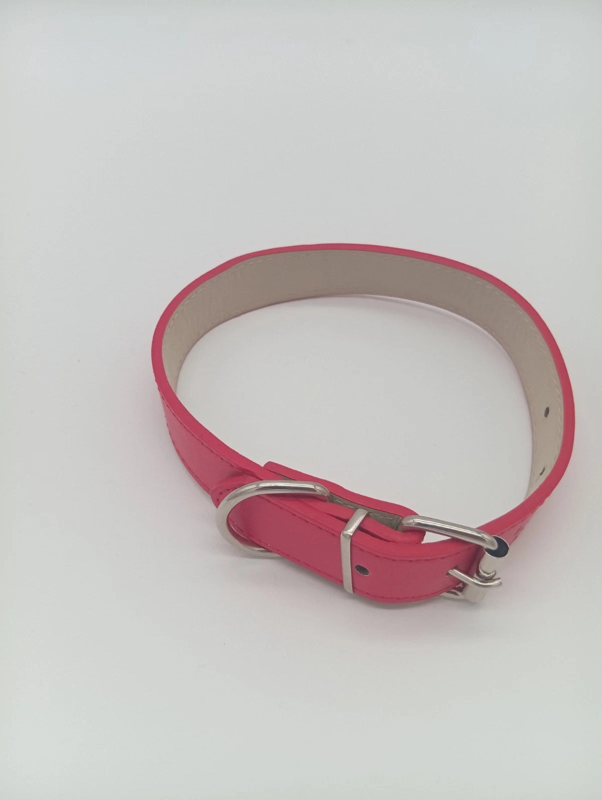 Collier ajustable rouge clair – boucle & anneau métal – 50 cm