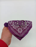 Collier bandana violet foncé pour chien – Taille 58 cm